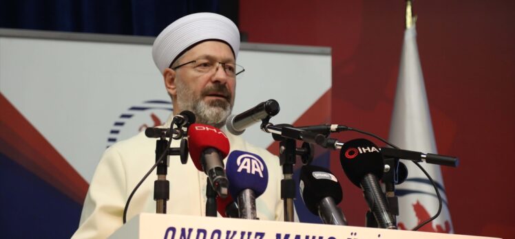 Diyanet İşleri Başkanı Erbaş, “İslam'ın Rehberliğinde Bilgiden Bilince” konulu konferansa katıldı: