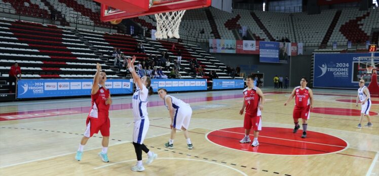 Down Sendromlu Milli Basketbol Takımı, Trisome Oyunları'nda Finlandiya'yı farklı yendi