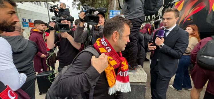 Galatasaray kamp için Antalya'ya geldi