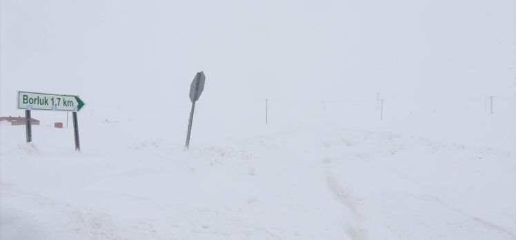 Erzurum ve Kars'ta 594 yerleşim yerine ulaşım sağlanamıyor