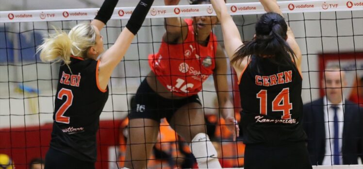 Voleybol: Vodafone Sultanlar Ligi