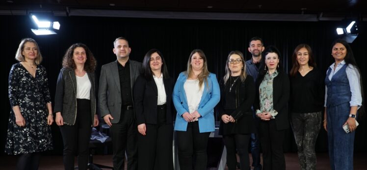 Altınbaş Üniversitesi öğretim üyeleri sosyal sorumlulukla ilgili söyleşi gerçekleştirdi