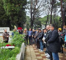 Attila Özdemiroğlu mezarı başında anıldı