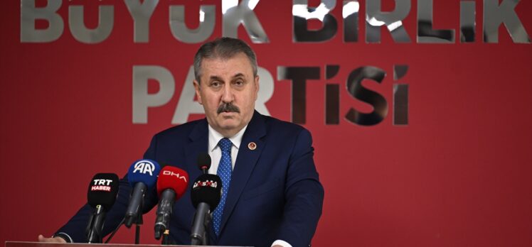 BBP Genel Başkanı Destici, partisinin MKYK toplantısında konuştu: