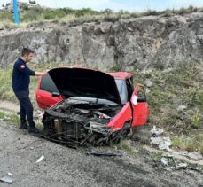 Kayseri'de şarampole devrilen otomobilin sürücüsü öldü