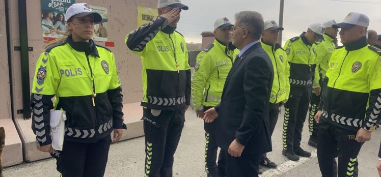 Niğde Valisi Çelik trafik denetimine katıldı