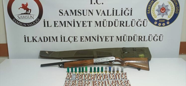 Samsun'da uyuşturucu bulunan araçtaki 3 zanlı yakalandı