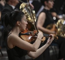 Uluslararası Ankara Müzik Festivali Cemal Reşit Rey'in gitar konçertosu ile başladı