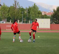 A Milli Kadın Futbol Takımı sporcuları yeni başarılar hedefliyor