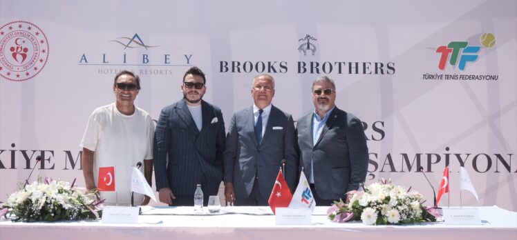 Antalya'da Brooks Brothers Türkiye Masters Takımlar Tenis Şampiyonası devam ediyor