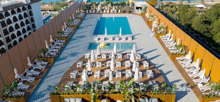 Bera Alanya Otel sezon açılışını yaparak misafirlerini ağırlamaya başladı