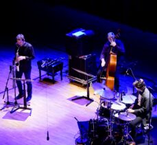 Caz sanatçısı Henri Texier, CRR'de konser verdi