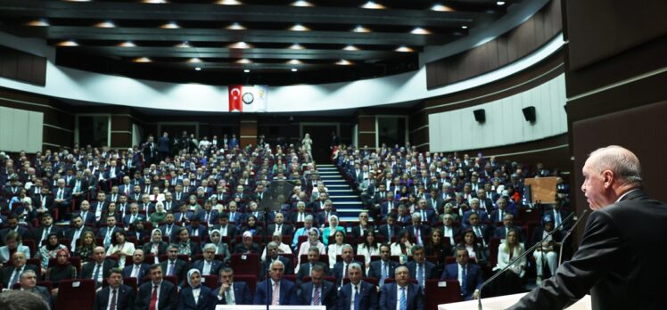 Cumhurbaşkanı ve AK Parti Genel Başkanı Erdoğan Genişletilmiş İl Başkanları Toplantısı'nda konuştu: (1)