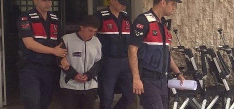 GÜNCELLEME – Denizli'de bir kadının öldüğü, eşinin yaralandığı saldırıyla ilgili oğul tutuklandı