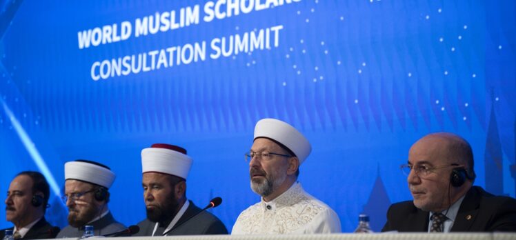 Diyanet İşleri Başkanı Erbaş, “Dünya İslam Bilginleri İstişare Zirvesi”nin kapanışında konuştu: