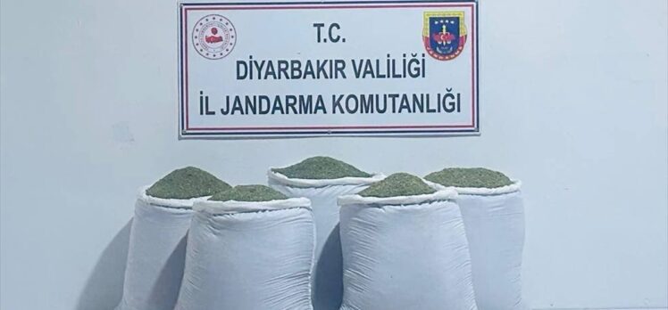 Diyarbakır'da 230 kilogram esrar ele geçirildi