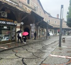 Edirne'de sağanak etkili oluyor