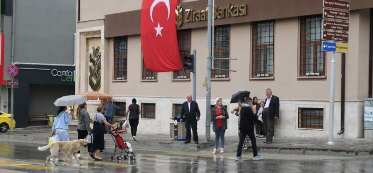 Edirne ve Kırklareli'nde sağanak etkili oldu