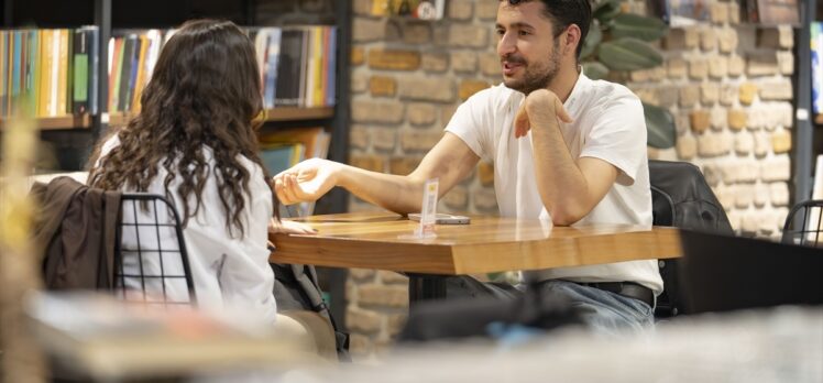 Erzurum'da açılan “kitap kafe” öğrencilerin uğrak yeri oldu