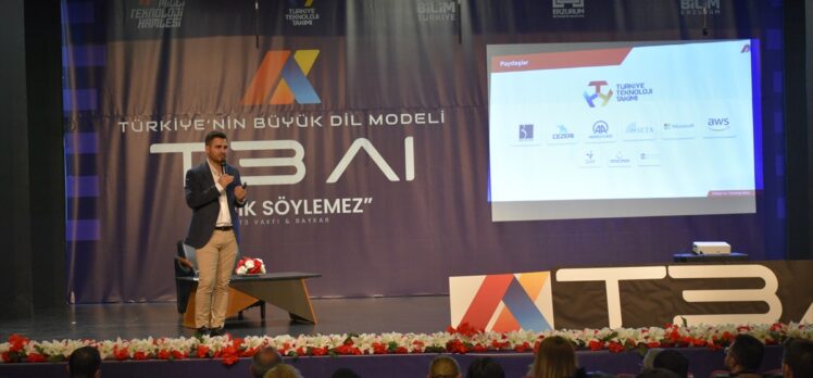 Erzurum'da üniversitelilere “Türkiye'nin Büyük Dil Modeli T3 AI” projesi anlatıldı