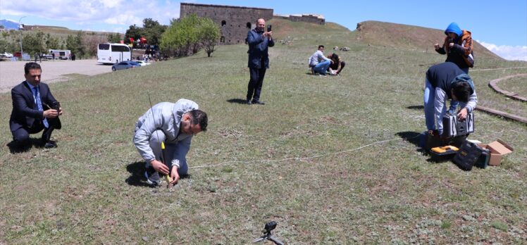 Erzurum'daki tarihi Aziziye Tabyalarında öğrencilerin roketleri gökyüzünü süsledi