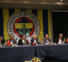 Fenerbahçe Kulübü Başkan Adayı Yıldırım, Mersin'de kongre üyeleriyle buluştu: (1)