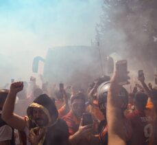 Galatasaray kafilesi, Konya'ya gitti