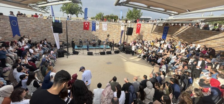 Haidouti Orkestrası Göbeklitepe'de sahne aldı