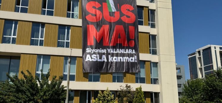 İstanbul'da Anadolu İmam Hatip Lisesi öğrencilerinden Filistin'e destek eylemi