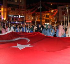 Kilis ve Malatya’da fener alayı düzenlendi