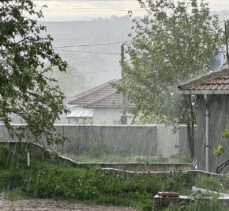 Kırklareli'nde sağanak ve dolu etkili oldu