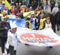 Sakarya ve çevre illerde 1 Mayıs Emek ve Dayanışma Günü kutlandı