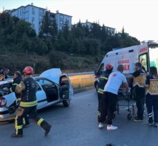 Kocaeli'deki trafik kazasında 4 kişi yaralandı