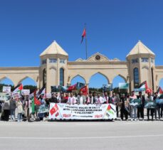 Kütahya Dumlupınar Üniversitesi öğrencileri Filistin'e destek için yürüdü