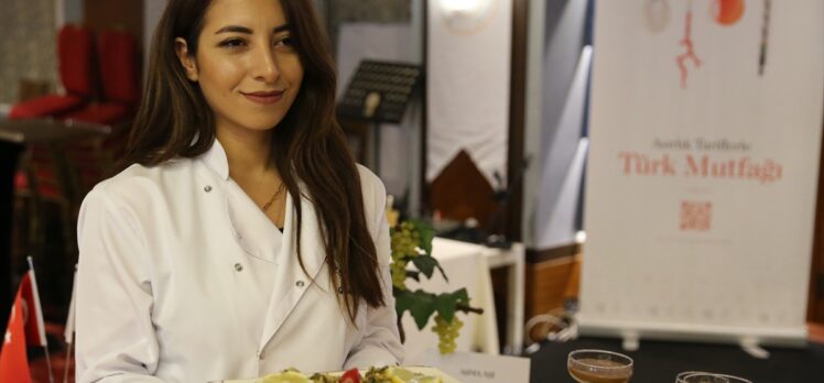 Manisa'nın üzümlü lezzetleri Türk Mutfağı Haftası'nda tanıtıldı