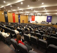 Mersin'de yapay zekanın savunma sanayisinde kullanımına ilişkin panel düzenlendi