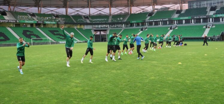 Sakaryaspor, Bodrum FK ile oynayacağı play-off final maçının hazırlıklarını tamamladı