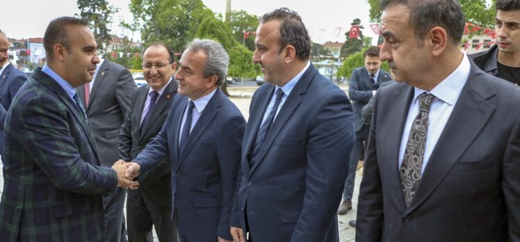 Sanayi ve Teknoloji Bakanı Kacır, Tekirdağ Valiliğini ziyaret etti: