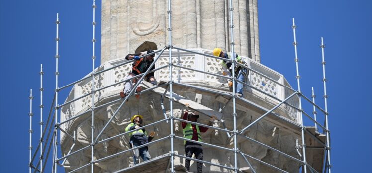 Selimiye Camisi'nin dört minaresinden üçündeki restorasyon tamamlandı