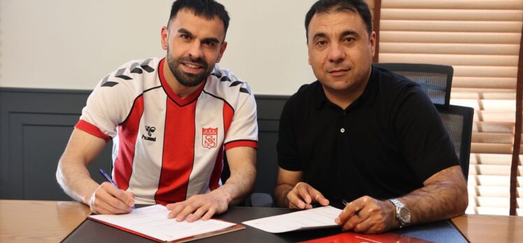 Sivasspor'da Murat Paluli'nin sözleşmesi uzatıldı