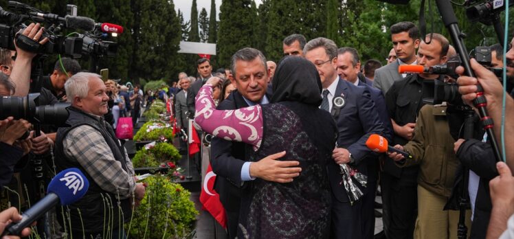 Soma'daki maden şehitleri, facianın 10. yılında anıldı