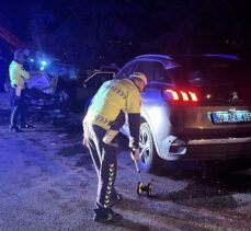 Tokat'ta cip ile otomobilin çarpıştığı kazada 7 kişi yaralandı