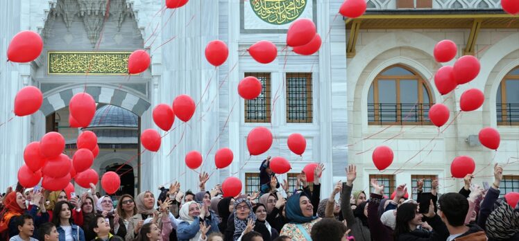 TÜRGEV'den Filistin'e destek eylemi