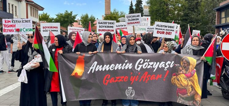 Uşaklı kadınlar, Gazze'deki mazlum anneler için yürüdü