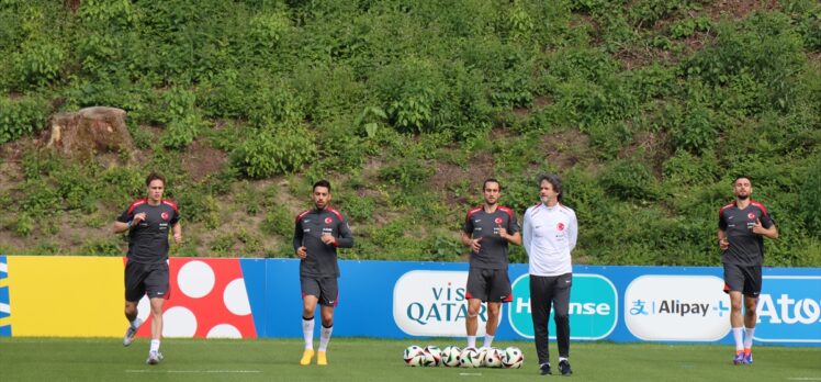 A Milli Futbol Takımı, Çekya maçının hazırlıklarına başladı