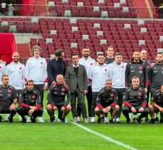 A Milli Futbol Takımı, PGE Narodowy Stadı'nda yürüyüş yaptı