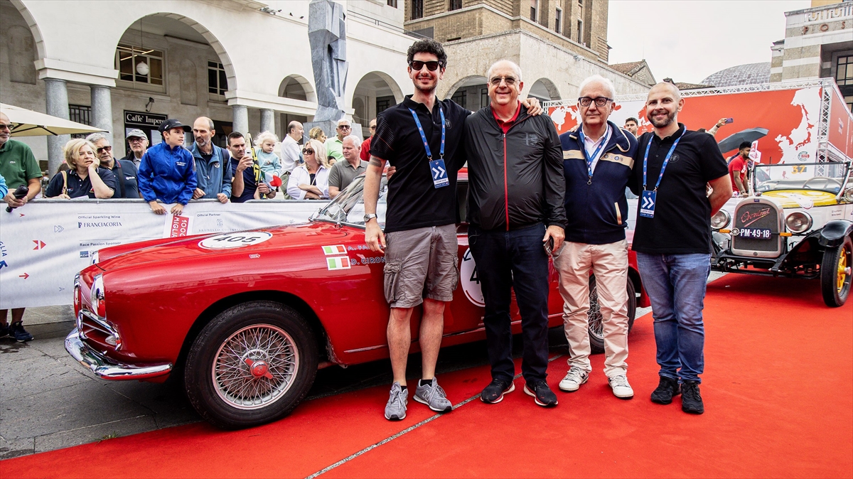 Alfa Romeo'nun katıldığı “1000 Miglia Yarışı” başladı