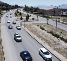 Antalya-Fethiye-Burdur kara yolunda bayram tatili dönüşü trafik yoğunluğu başladı