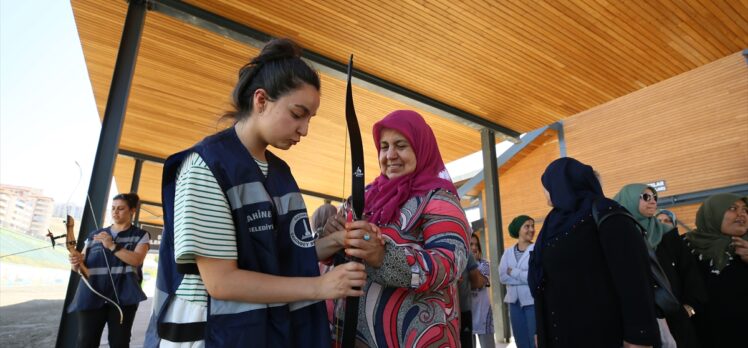 Ata sporları Geleneksel Sporlar Merkezi'nde geleceğe taşınıyor