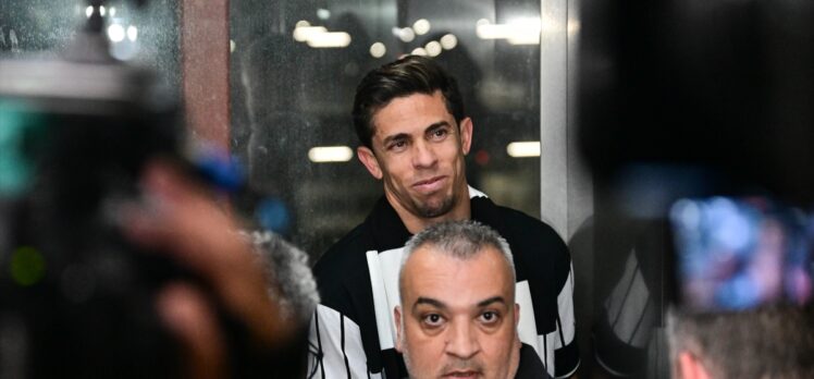 Beşiktaş'ın gündeminde yer alan Paulista, İstanbul'a geldi